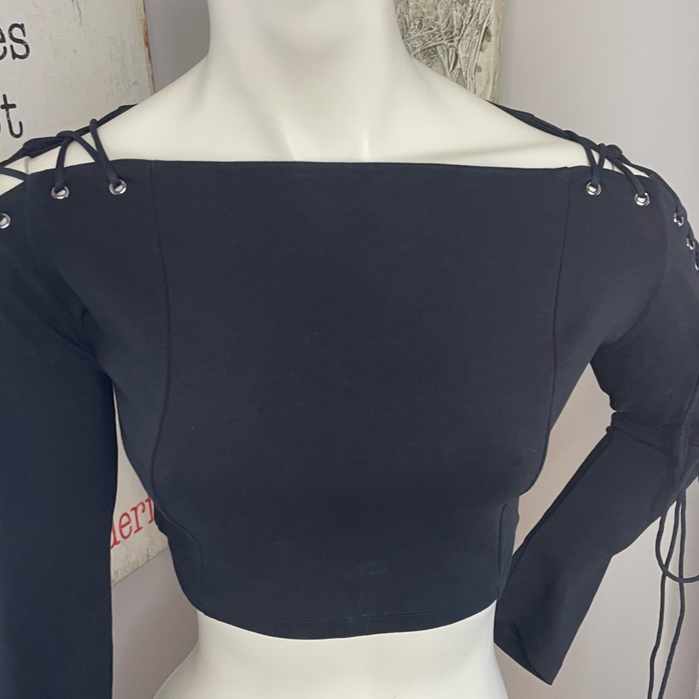 Fashion Nova cropped long sleeve boat neck lace-up shoulder top - Picture 4 of 11